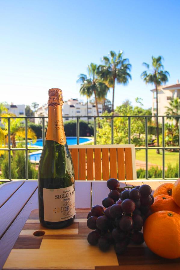 マルベーリャWalk To Puerto Banus, 2Br, 2Bth, Poolアパートメント エクステリア 写真