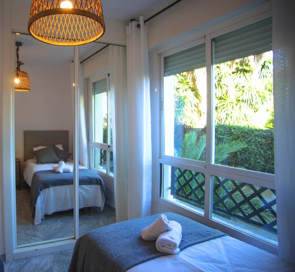 マルベーリャWalk To Puerto Banus, 2Br, 2Bth, Poolアパートメント エクステリア 写真