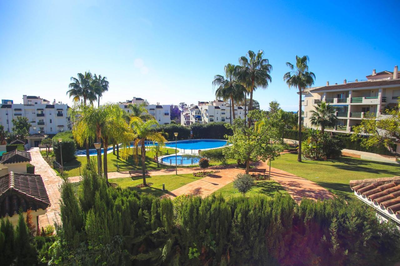マルベーリャWalk To Puerto Banus, 2Br, 2Bth, Poolアパートメント エクステリア 写真